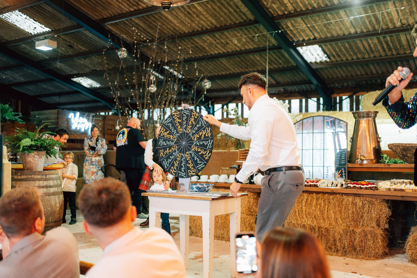 KATE JOHN SUGAR LOAF BARN WEDDING PHOTOGRAPHY 025 KATE JOHN SUGAR LOAF BARN WEDDING PHOTOGRAPHY 025